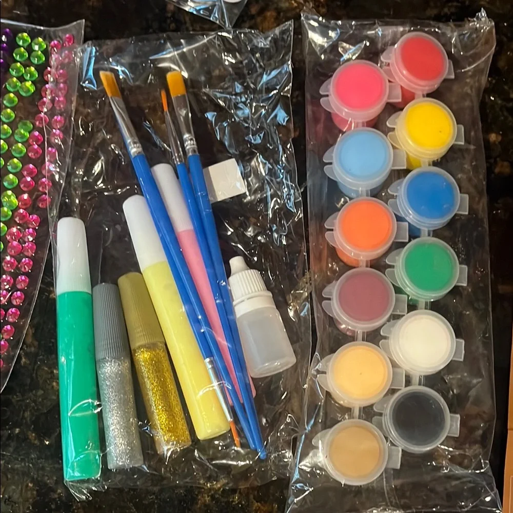Glow in the Dark Wood Painting Set